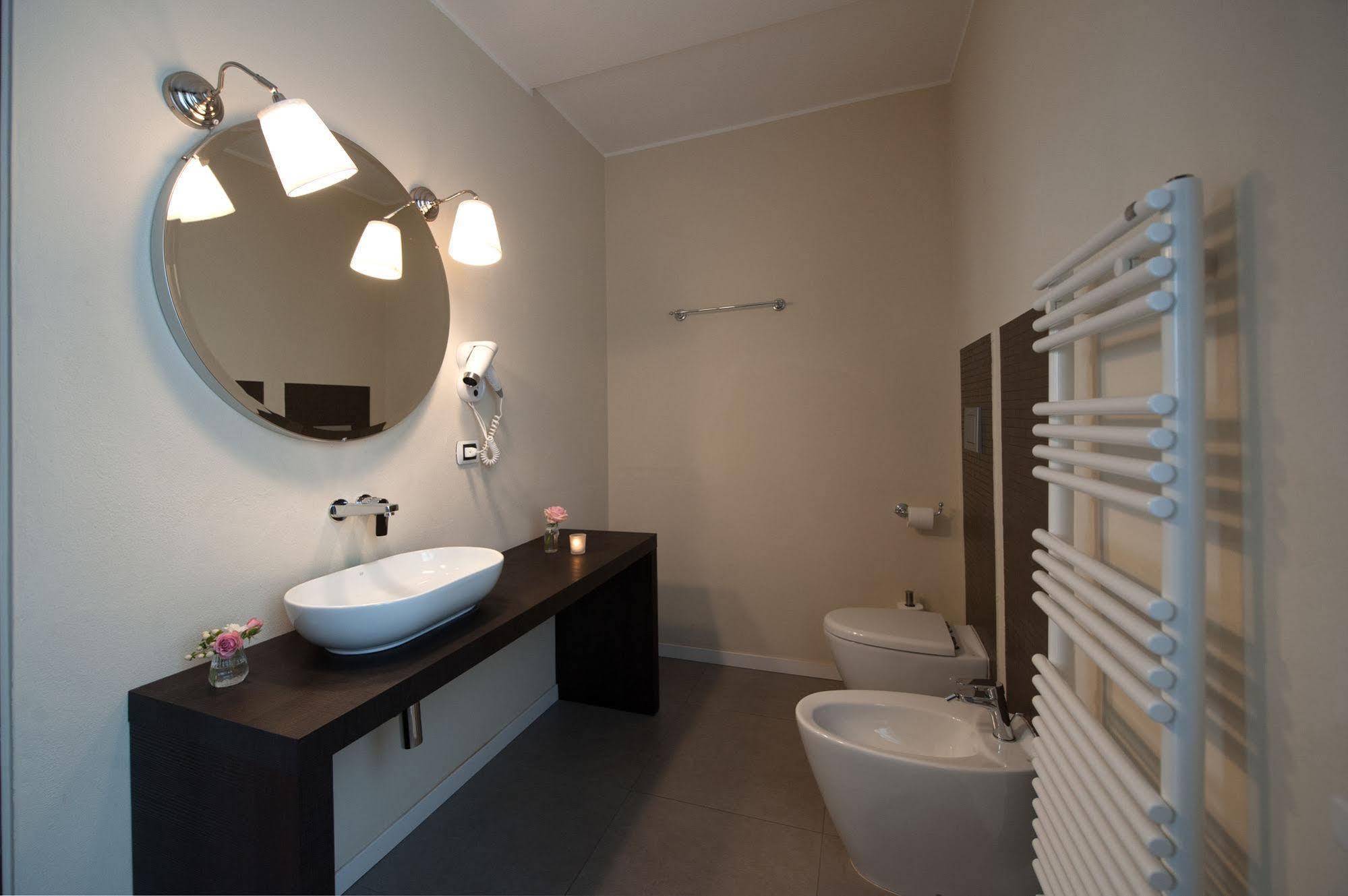 Hotel Thea Monza Esterno foto