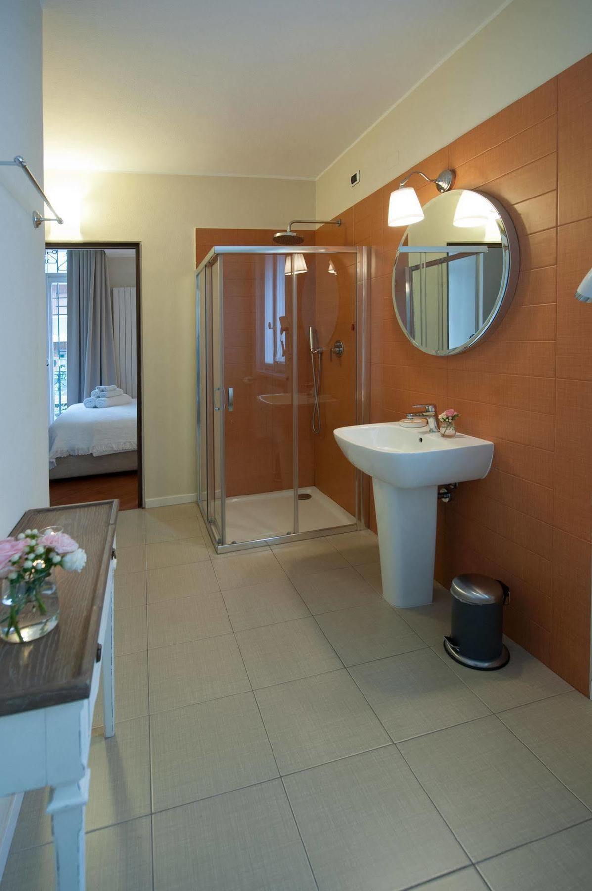 Hotel Thea Monza Esterno foto