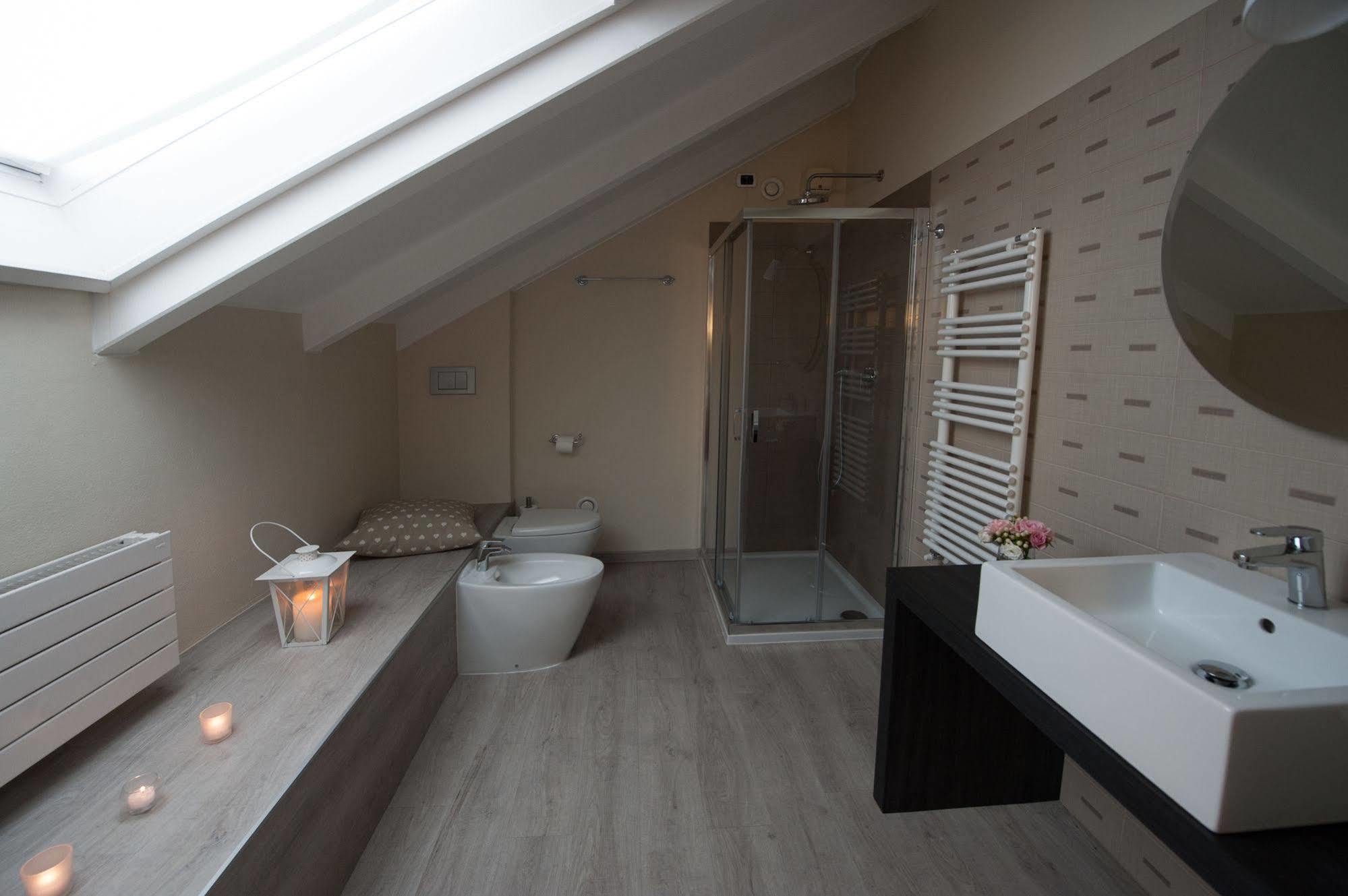 Hotel Thea Monza Esterno foto