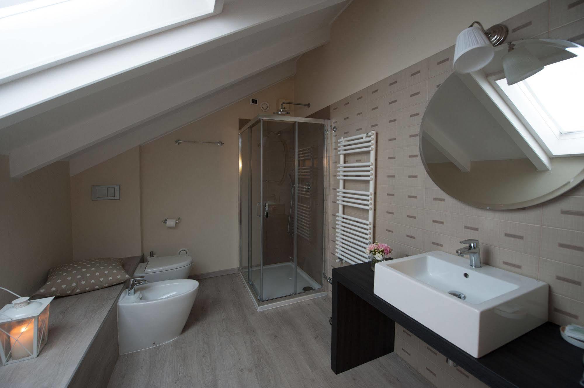 Hotel Thea Monza Esterno foto